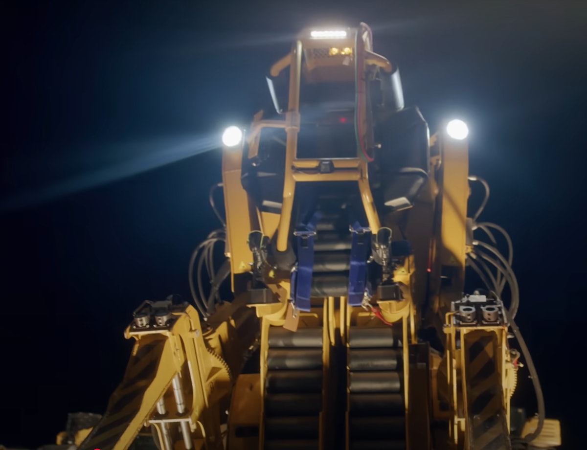 This Real-Life “Aliens” Power Loader Runs on a Cat Compact Track Loader