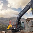 Volvo Construction Equipment excavator digging dirt
