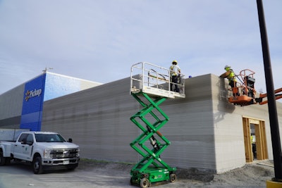 RIC Technology 3D concrete printing robots build a Walmart