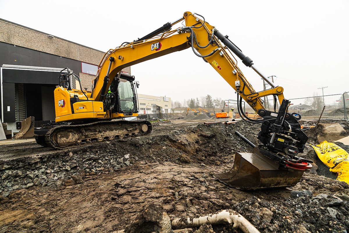 New Caterpillar Tiltrotators Offer Quick Install, More Standard Features