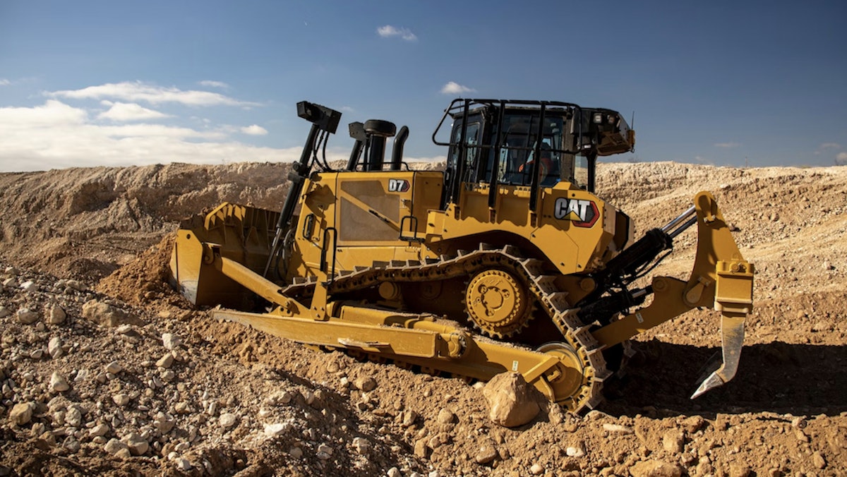 Caterpillar Reports 24% Drop in North American Construction Equipment Revenue