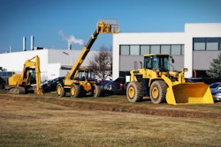 Dealer Credit Buzbuzzer Getty