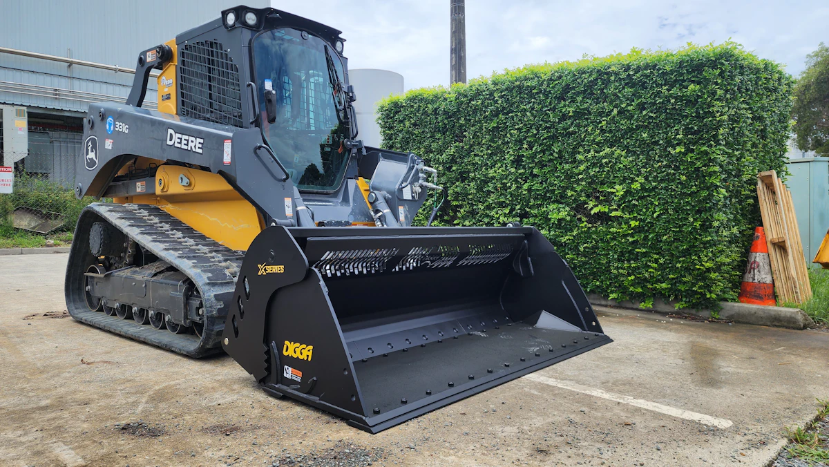 Digga World Digga debuts redesigned X-Series Heavy Duty 4-in-1 Bucket | Equipment World
