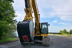 Rodradar's LDR buckets are designed to detect underground utilities in real time while digging.