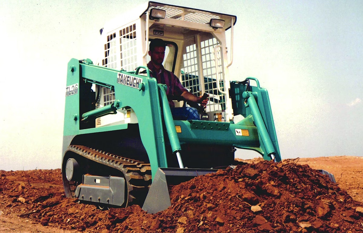 CTLs Dominate 40 Years After Tracks Added to a Skid Steer – Buyer’s Guide 2025