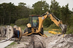 Cat 420 Backhoe