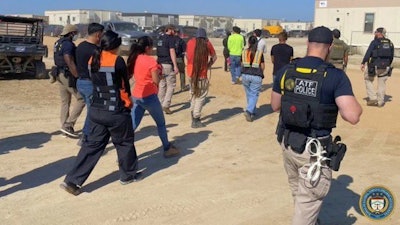 An immigration raid September 4 at the Hyundai-LG battery plant under construction near Savannah, Georgia, led to the detainment of over 475 people allegedly working illegally.