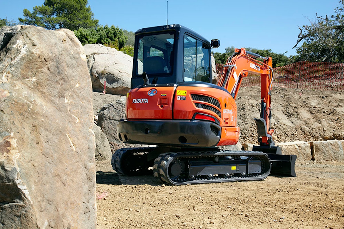 Quick Data: Top-Selling Mini Excavators in 2024-2025