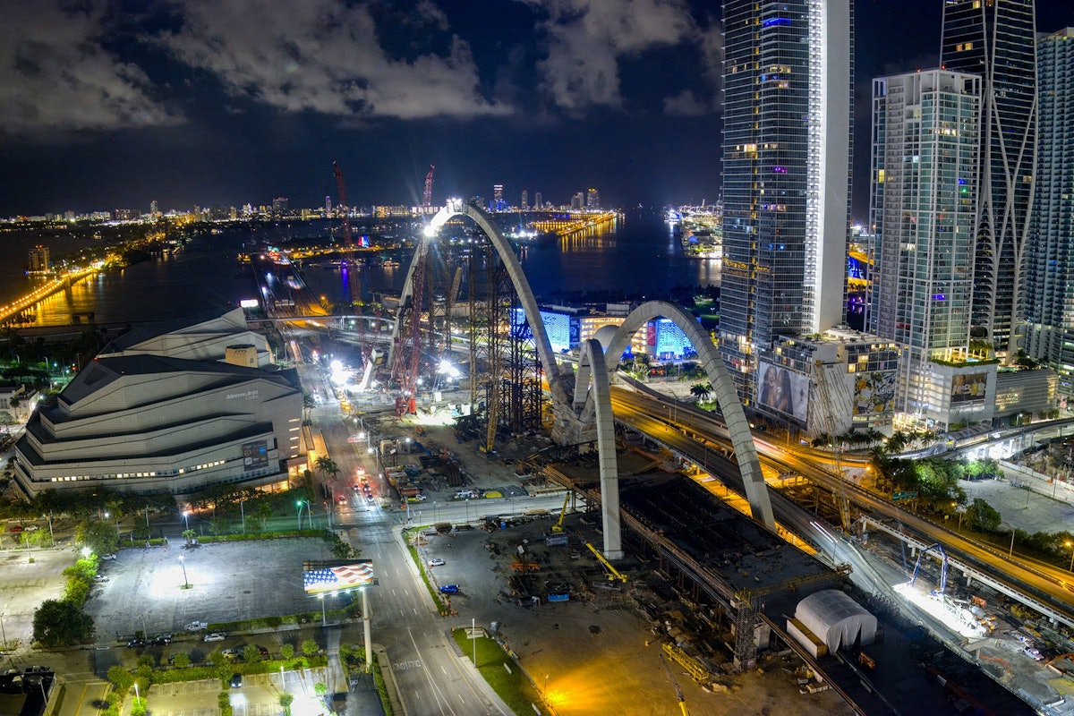 Tallest Arch Erected for Miami's I-395 Signature Bridge (Video)