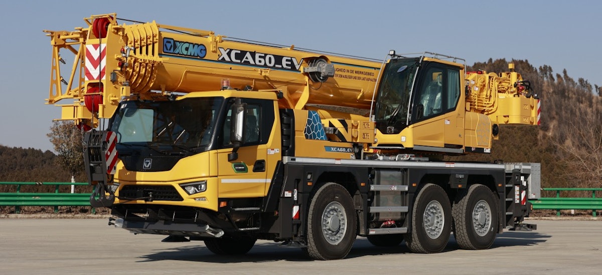 XCMG Unveils World’s First Hybrid All-Terrain Crane