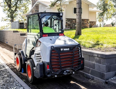 The Bobcat L35 is designed for work in tight spaces.