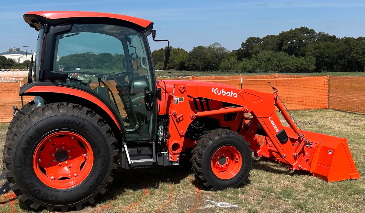 Kubota Unveils New Grand L70 Compact Tractor Series | Equipment World