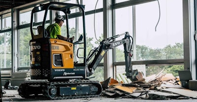 Volvo ECR18 Electric mini excavator