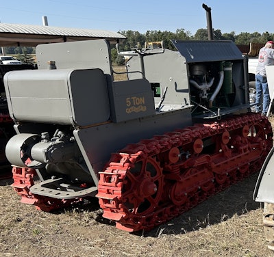 1922 Holt 5 Ton Crop