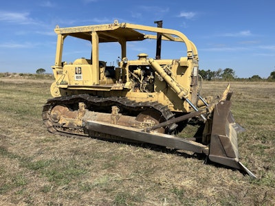 1972 Cat D7 F Side