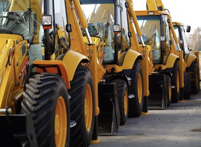 Top contractors in the U.S. posted mix results for the third financial quarter of 2025.