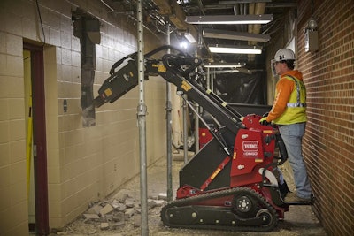 Toro's latest Dingo is the all-electric TX 750.