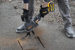 The proprietary dual-blade reciprocating action provides optimal cutting.