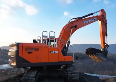 Develon's 23-metric-ton DX230LC-9