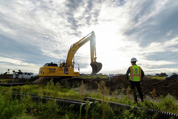 Excavator Pc365 Lc Wildwood Fl Ds 250909 Img 2281 Photo 3x2 Lg
