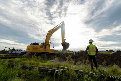 Excavator Pc365 Lc Wildwood Fl Ds 250909 Img 2281 Photo 3x2 Lg