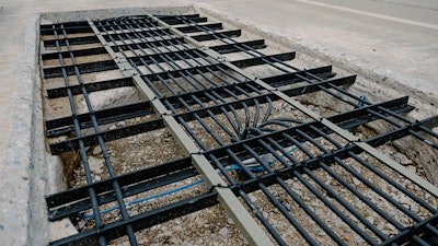 The embedded coils are powerful enough to charge an electric heavy-duty truck traveling at 65 miles per hour.