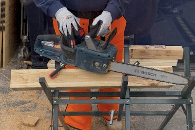 Bosch's GKE18V-40 16-inch chainsaw