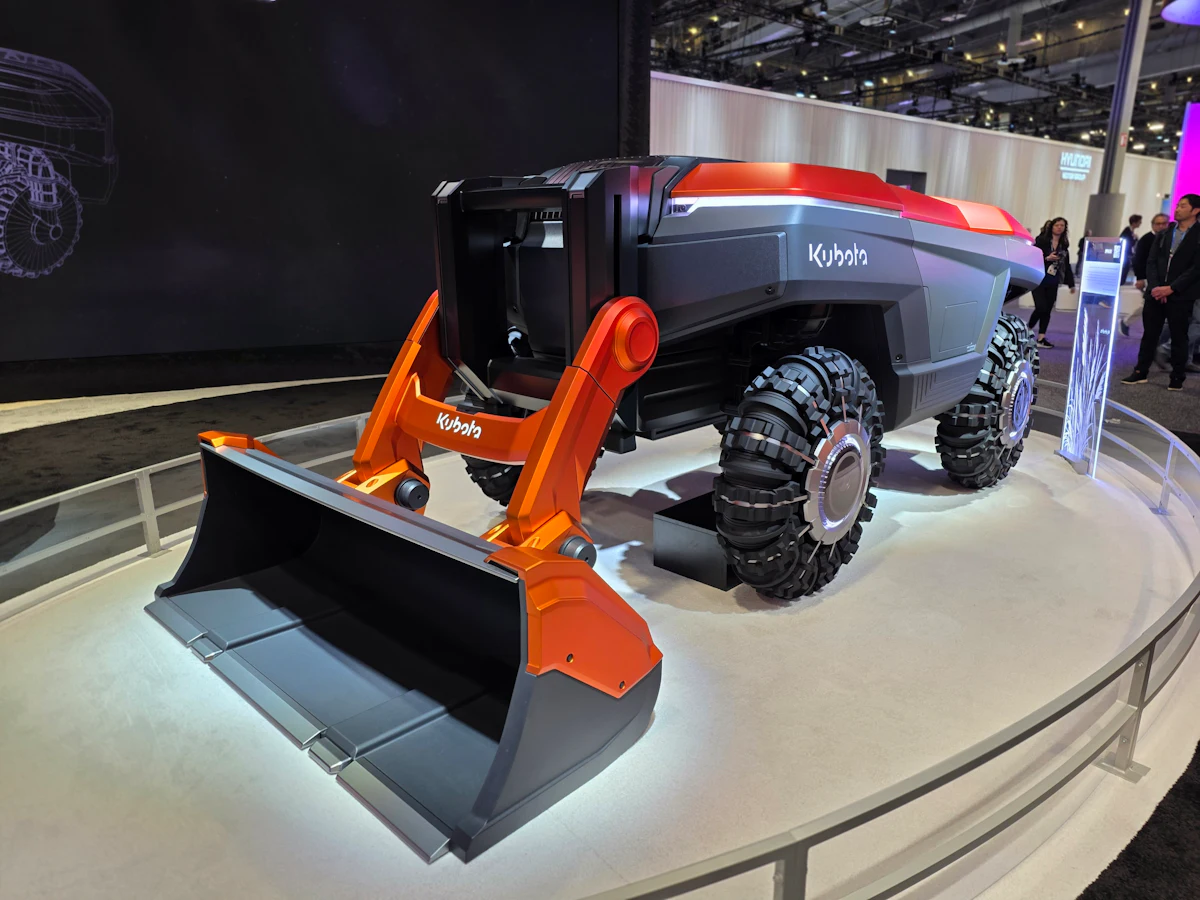 Kubota Reveals "Transformer" Tractor KVPR That Changes Height, Width