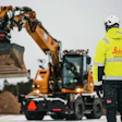 Leica Geosystems Expands 3 D Machine Control Compatibility Options For Caterpillar Next Gen Wheeled Excavators