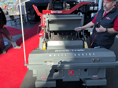 The Asphalt Zipper CTL reclaimer attachments feature removable carbide teeth