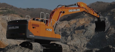 Develon 260 Excavator