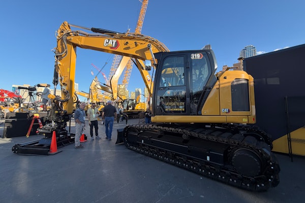 Cat 319CR Compact Radius Excavator