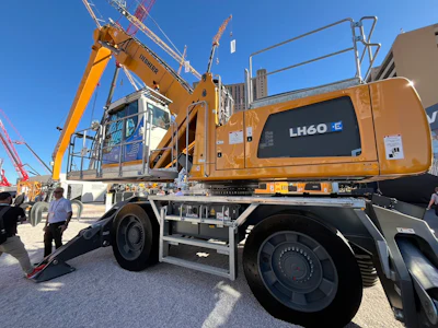 Liebherr Lh 60 Side