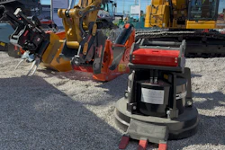 Oil Quick Demo Conexpo