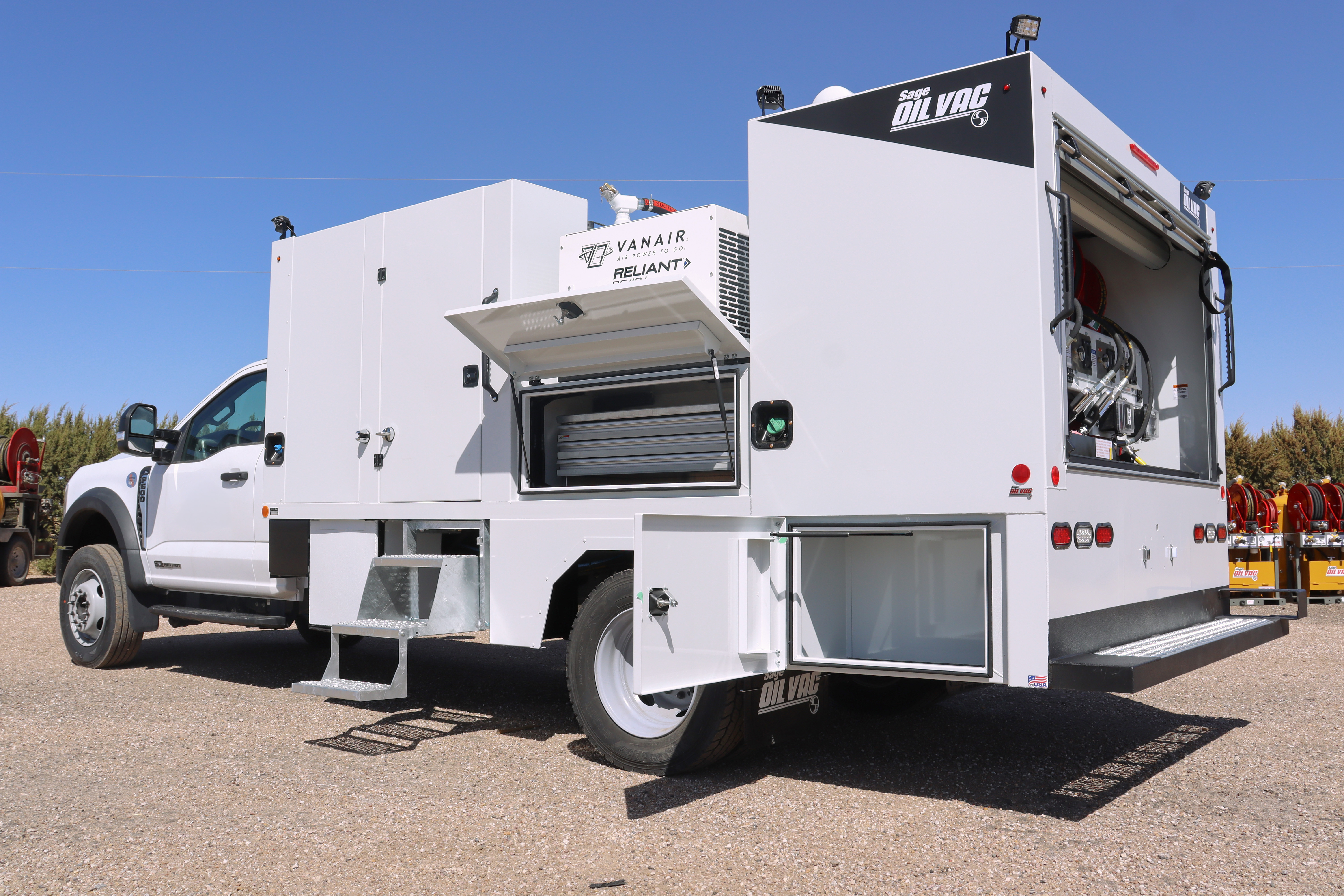 Sage Oil Vac Debuts Open Lube Truck That Requires No CDL