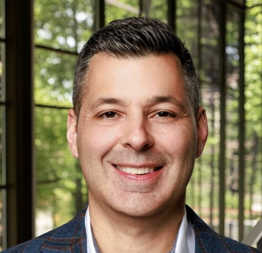 Industry Roundup: Deere Names Construction Equipment VP as New CFO