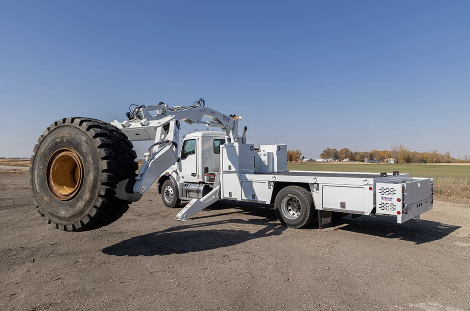 Stellar Industries' recently updated TM4110/9000 large OTR tire service truck.