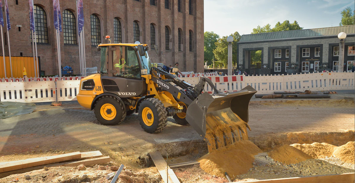 Volvo’s New Electric L20, L25 Compact Wheel Loaders Hit U.S.