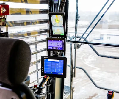 Komatsu Pc9000 Excavator Cab