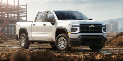 2027 Silverado Wt