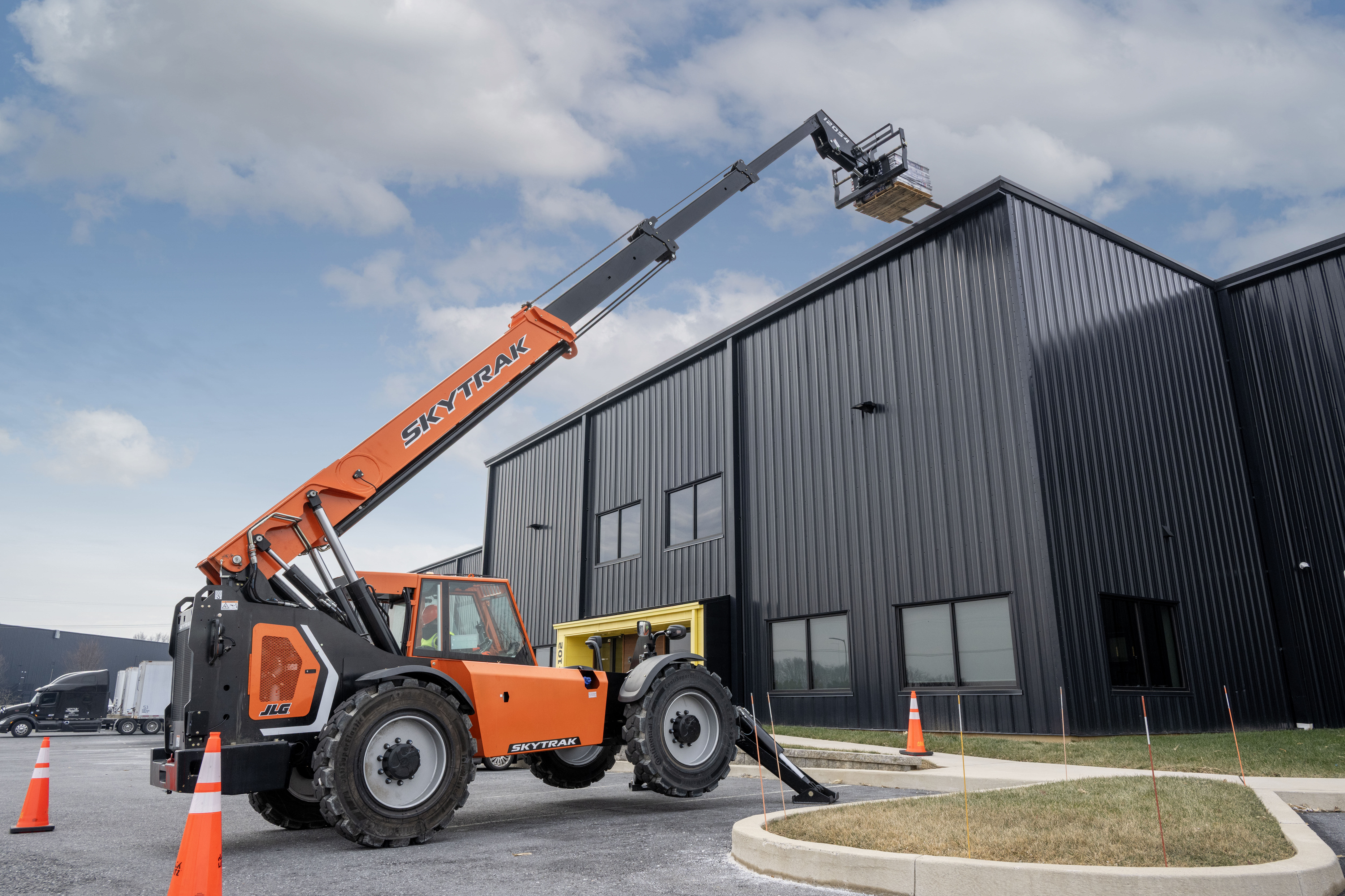 New SkyTrak 12054 telehandler