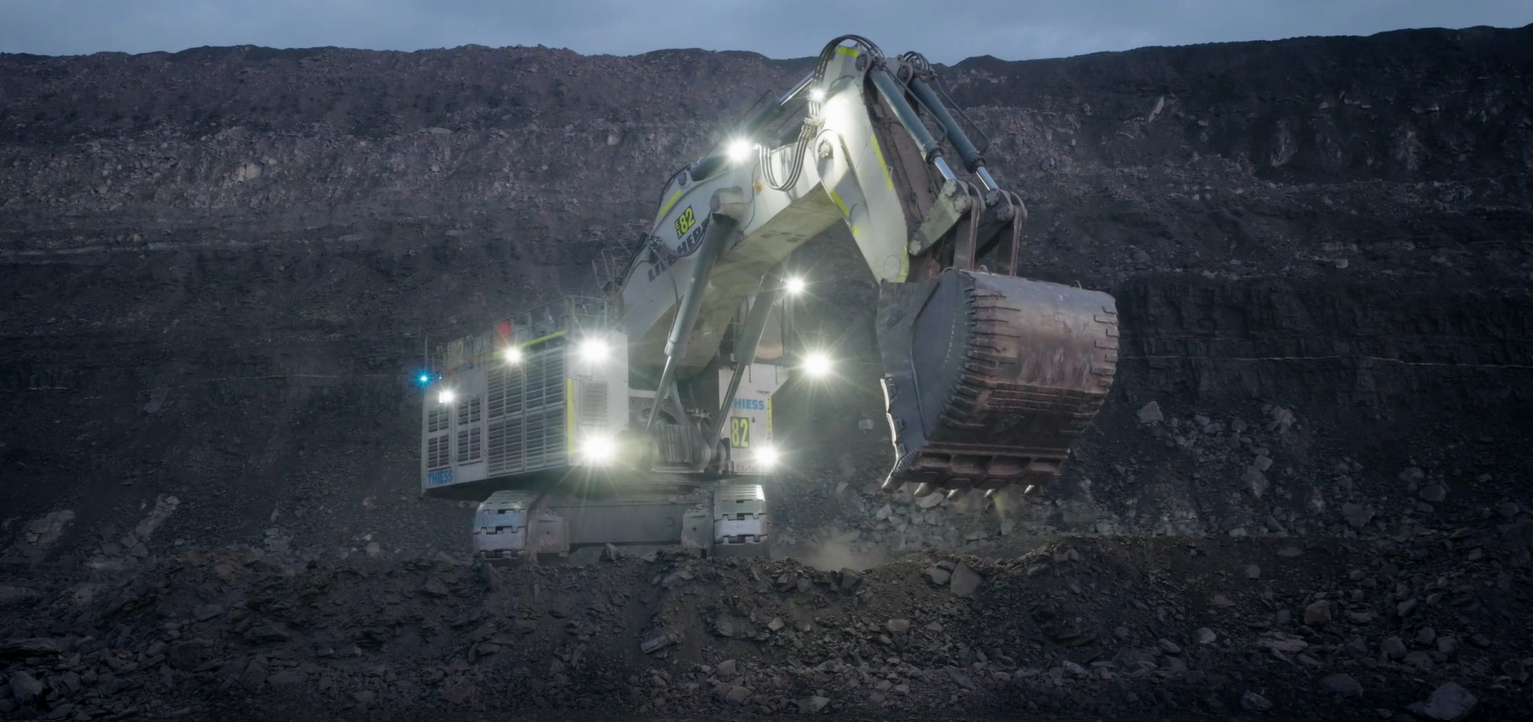 Liebherr R9600