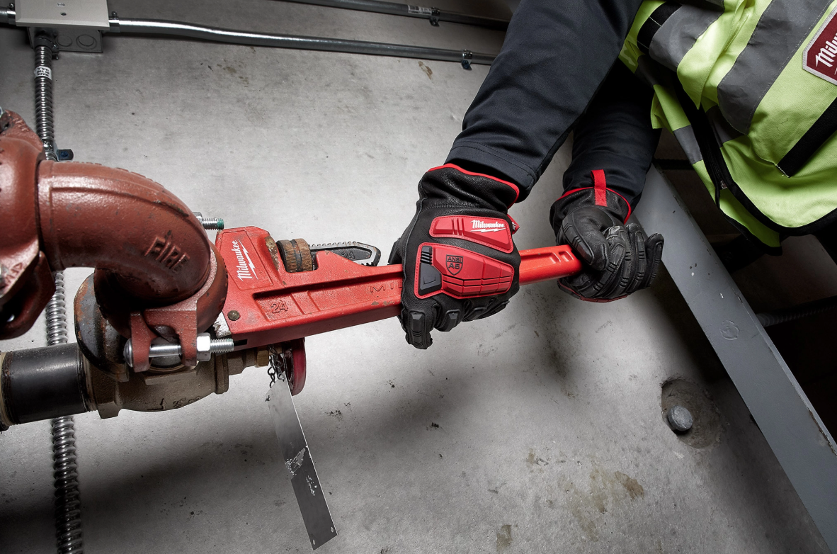Milwaukee Gloves In Action