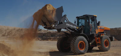 Develon’s DL220-7