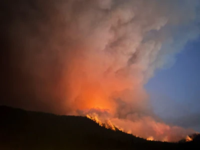 A view of the Wrights Spring Fire burning southeast of Chiloquin in Klamath County, Oregon.