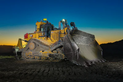 Cat D11 Xe Dozer Night