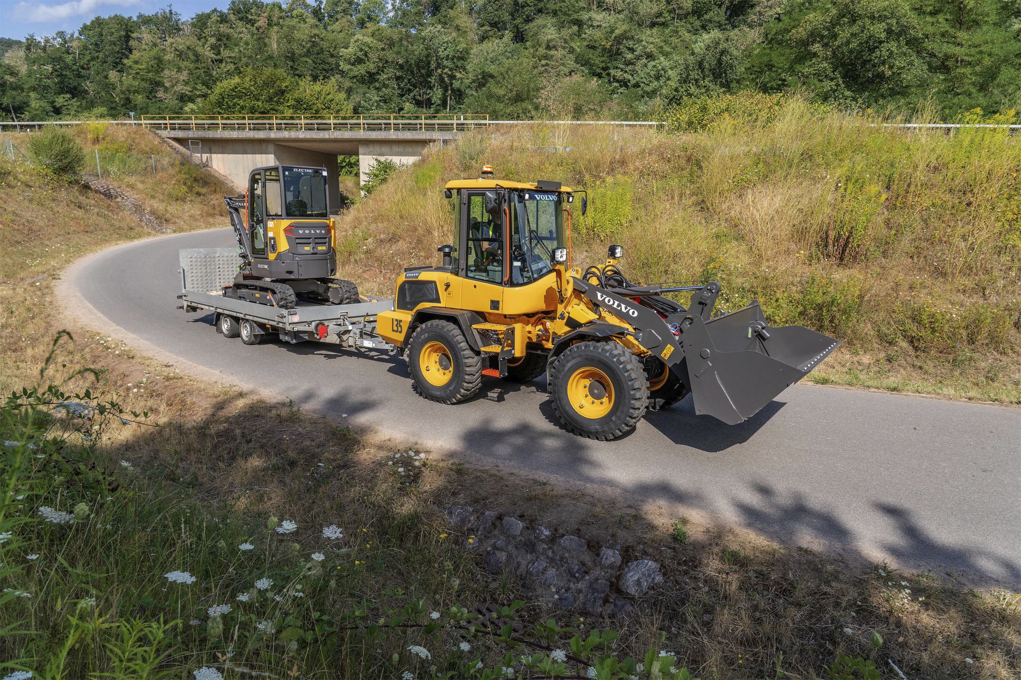 The new rear design enables different trailer couplings to be fitted quicker, according to Volvo.