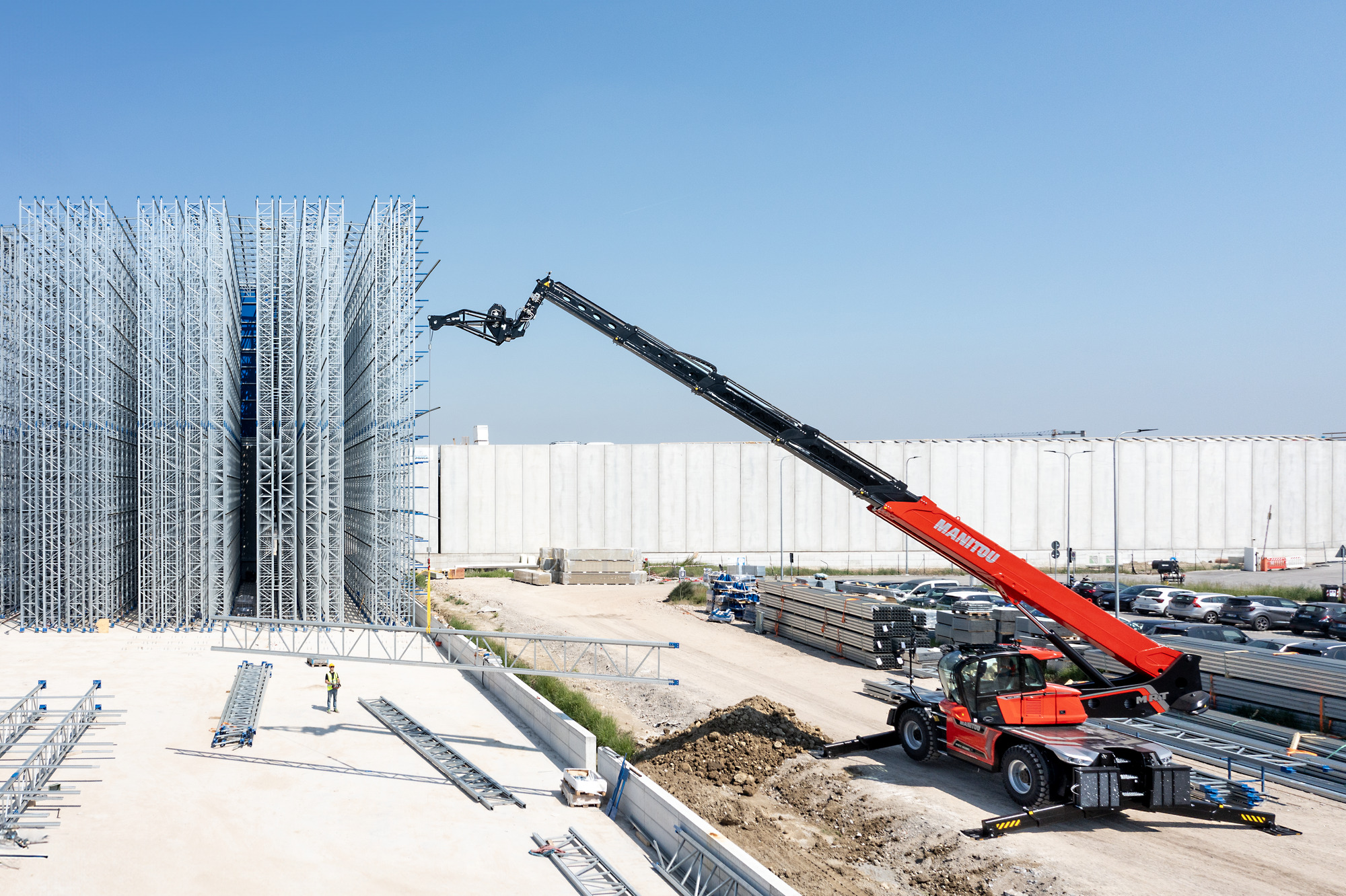 Manitou MRT 4080 Rotary Telehandler Reaches 131 Feet | Equipment World