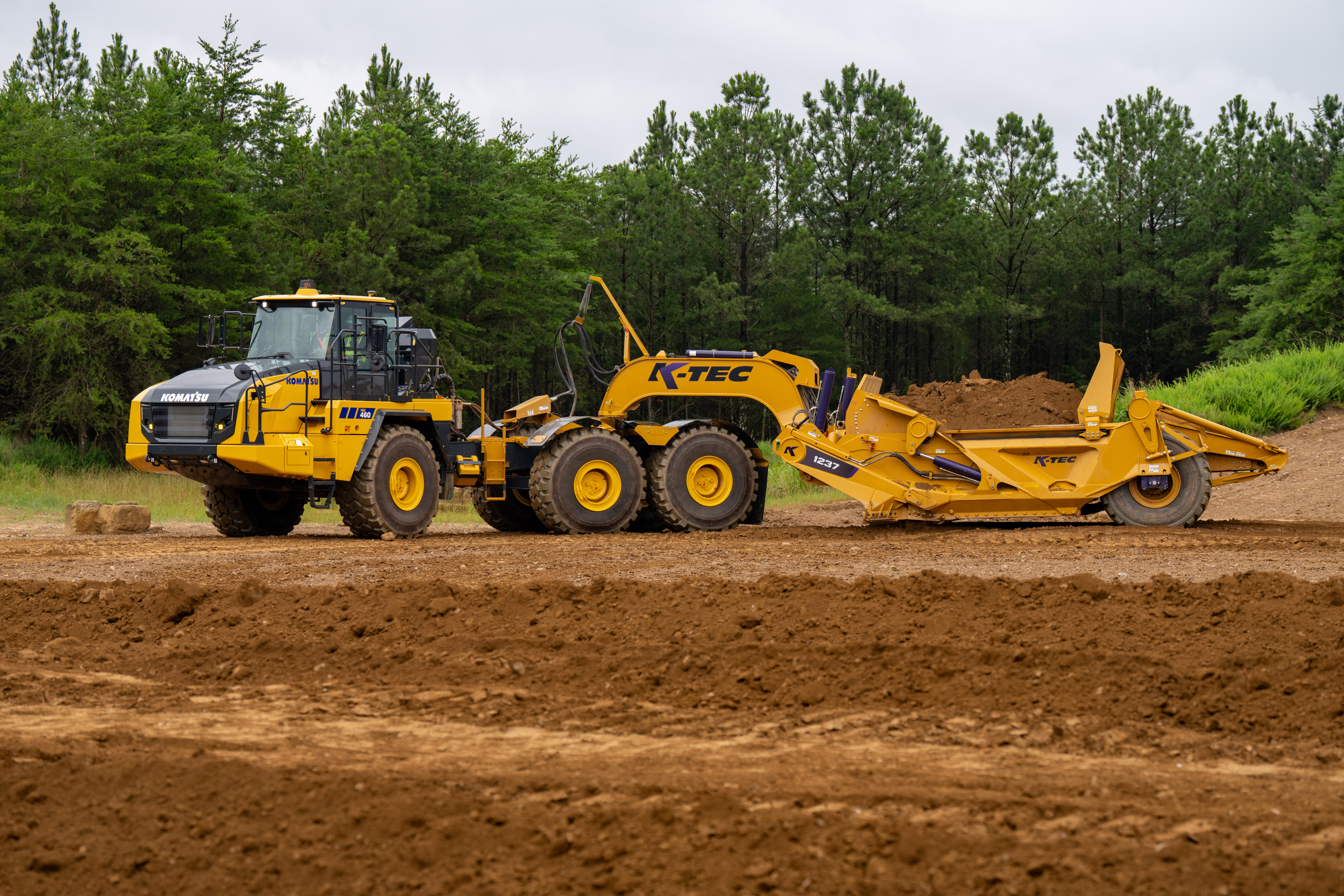 Komatsu, K-Tec Team Up to Match HM460-6 Articulated Truck to 37-Yard ...